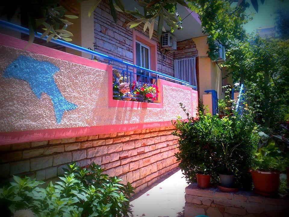 Vita Apartment - Spacious Garden And Balcony 5 Min To Beach & Center Ksamil Dış mekan fotoğraf